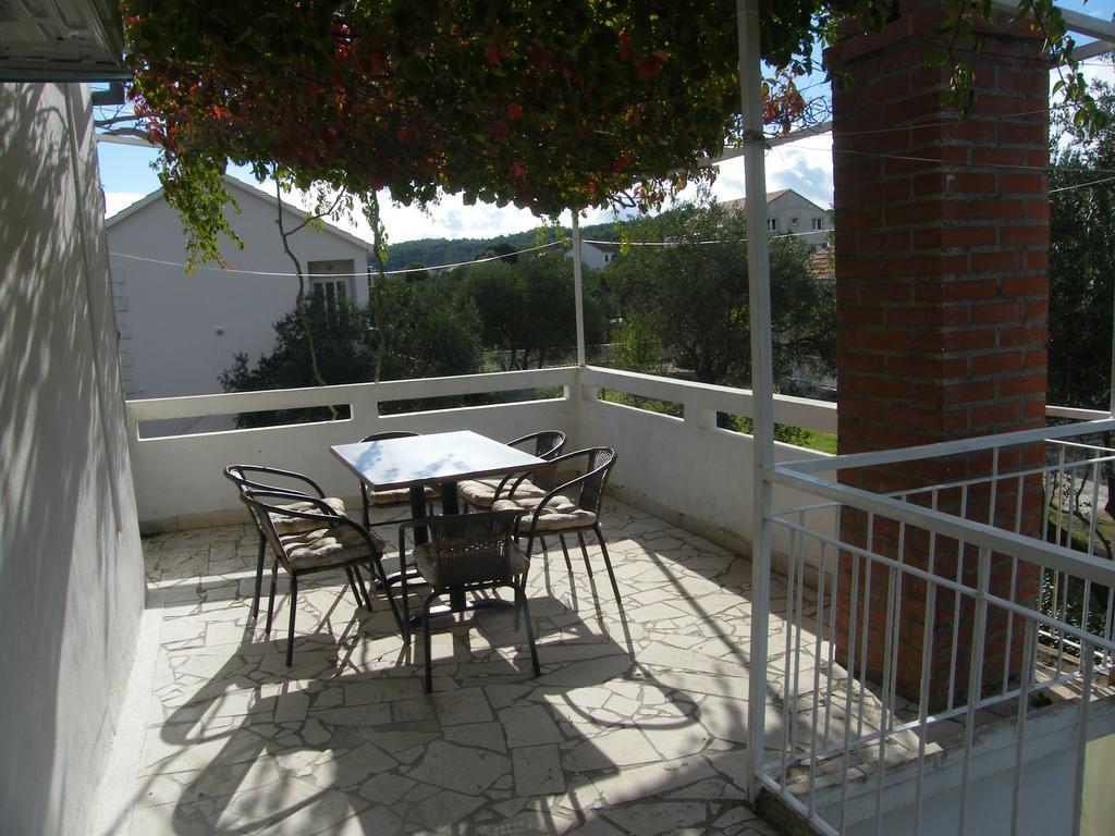 Apartments Maslina Lumbarda Room photo