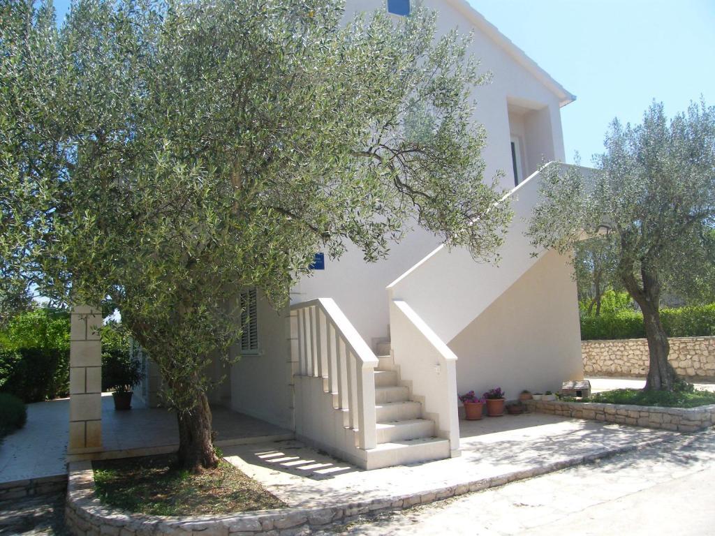 Apartments Maslina Lumbarda Exterior photo